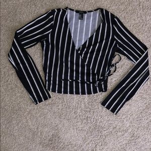 Forever 21 cropped black and white striped top (M)